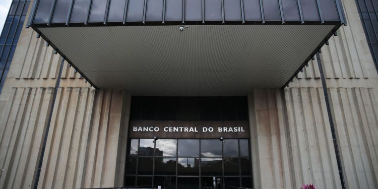 Edifício-sede do Banco Central no Setor Bancário Norte, em lote doado pela Prefeitura de Brasília, em outubro de 1967 - foto: Marcello Casal Jr