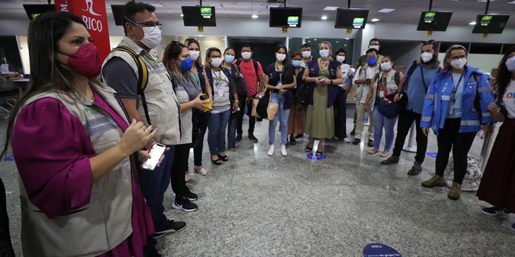 O objetivo da ação é evitar a entrada de novas cepas do coronavírus no Amazonas a partir de outros países. Foto: Divulgação/Tácio Melo/Secom