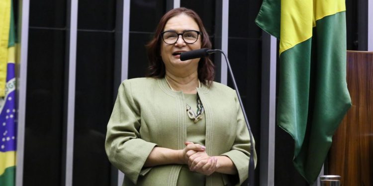 A deputada Rosa Neide (PT-MT) foi a relatora do PL, aprovado na última quinta (28) na Câmara dos Deputados. Foto: Cleia Viana/Câmara dos Deputados