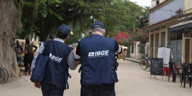 O IBGE (Instituto Brasileiro de Geografia e Estatística) faz primeiro teste preparatório do Censo Demográfico 2022, na Ilha de Paquetá, no Rio de Janeiro.- foto: Tânia Rêgo