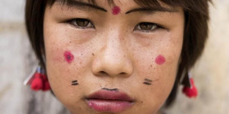 Yanomami fotografada em 2018. Foto: © Alejandro Zambrana | Sesai