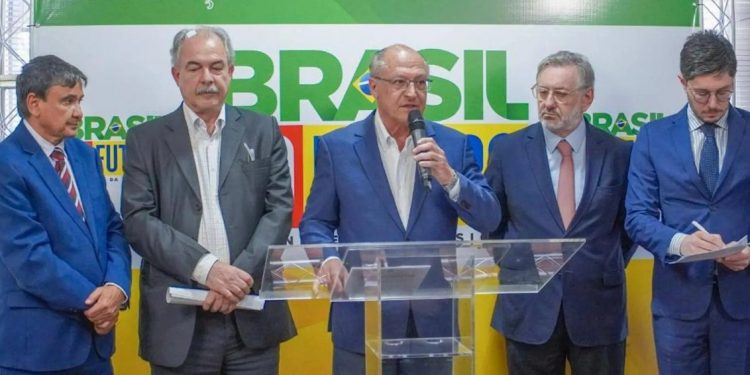 Equipe de transição de Luiz Inácio Lula da Silva, coordenada pelo vice-presidente, Geraldo Alckmin. Foto: Divulgação