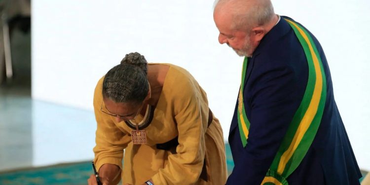 Marina Silva e Lula - foto: Sergio Lima/AFP