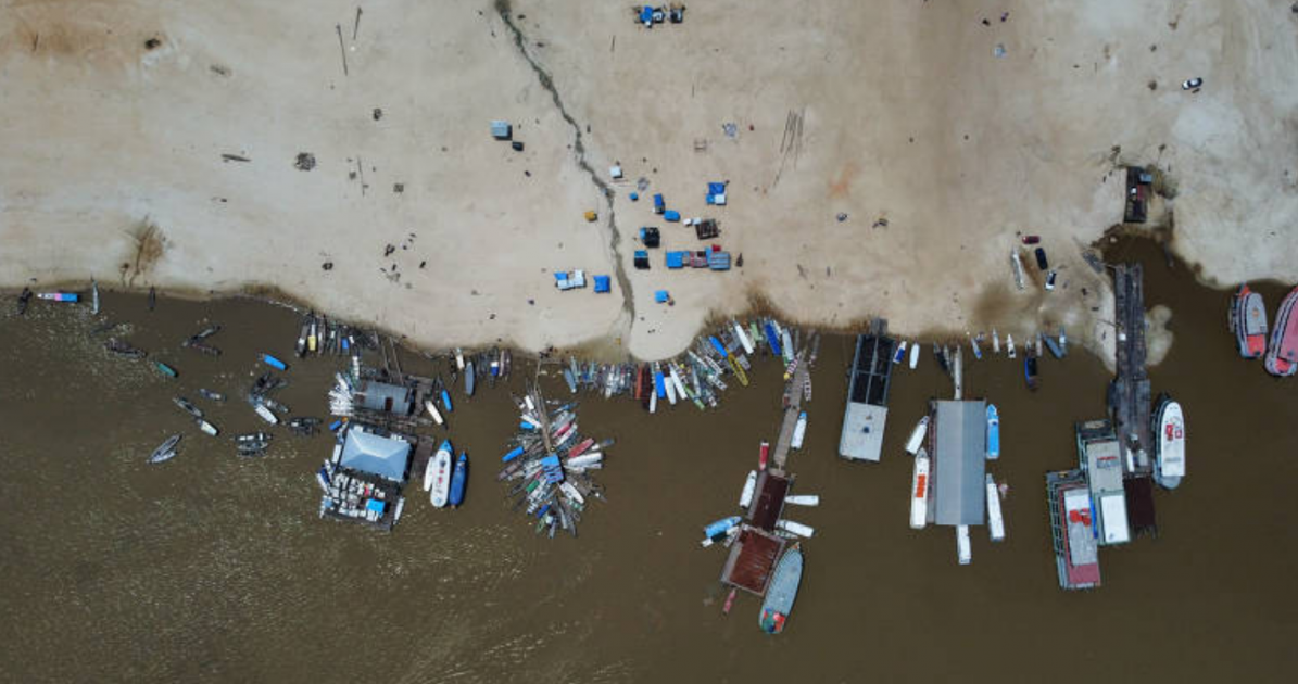 Boa notícia: após seca histórica, rio Negro recupera 1 metro de altura