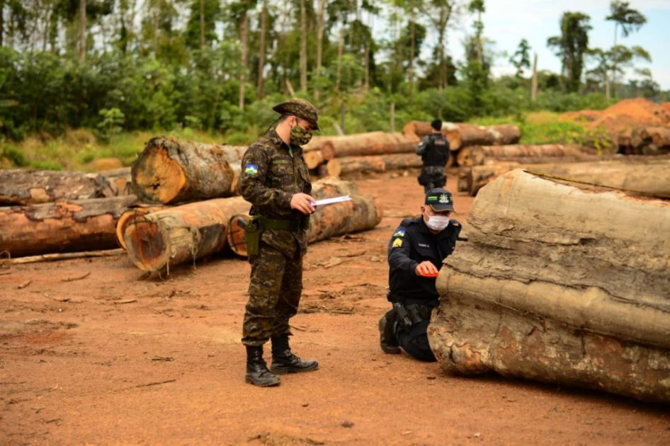 Militares na Amazônia: mais caros e menos eficientes na luta contra o desmatamento