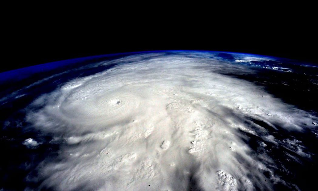 Super furacões? Mudança climática exige nova categoria de eventos climáticos, alertam cientistas