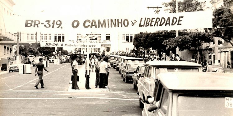 Inauguração oficial da BR-319 em março de 1976 em Manaus / Instituto Durango Duarte