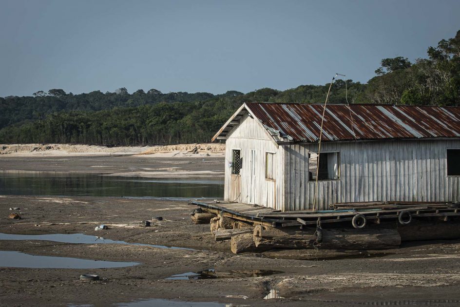 “Norte e Nordeste não podem ser tratados como almoxarifado do Brasil. Suas vocações de negócios, mais do que extrativas, supõem inovação tecnológica e planejamento estratégico integrado e integral, sem privilégios, desinformações, nem descuidos regionais.”