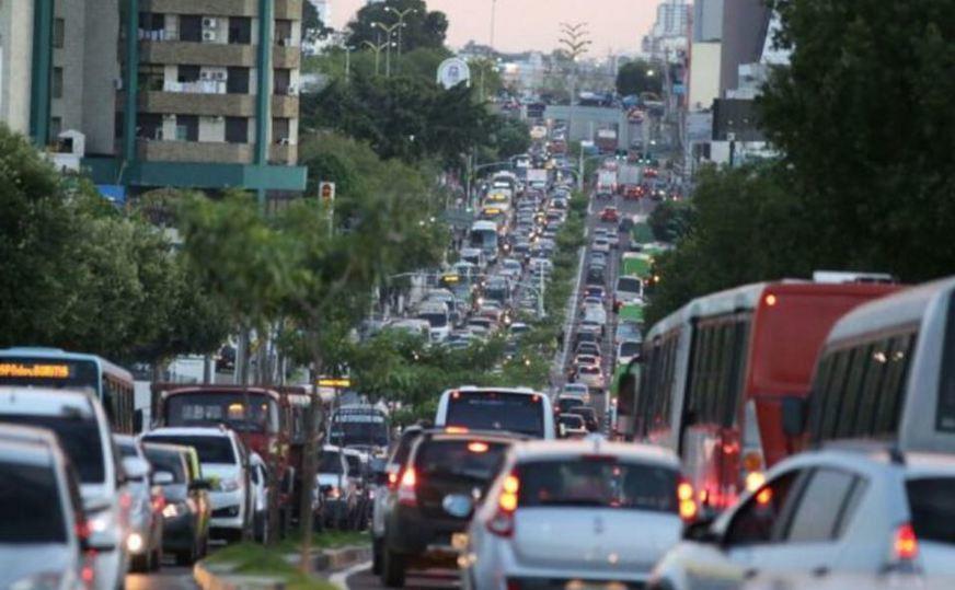 O setor empresarial, que depende diretamente de uma gestão eficiente e visionária para prosperar, espera que os candidatos nas eleições em Manaus demonstrem modos civilizados de tratar seus adversários e que apresentem soluções factíveis para os problemas da cidade.