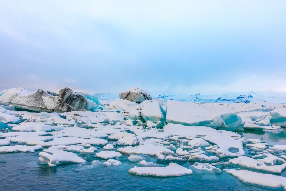 Camada de gelo na Antártida pode colapsar em breve, alertam cientistas

Medições feitas por pesquisadores do BAS mostram que o gelo na Antártida derrete em ritmo alarmante e ameaça o aumento global do nível do mar

