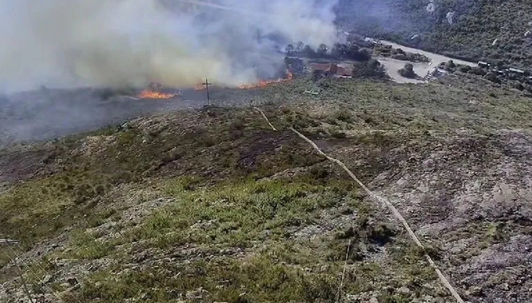 Incêndio florestal atinge Parque Nacional do Itatiaia no dia do aniversário de 87 anos