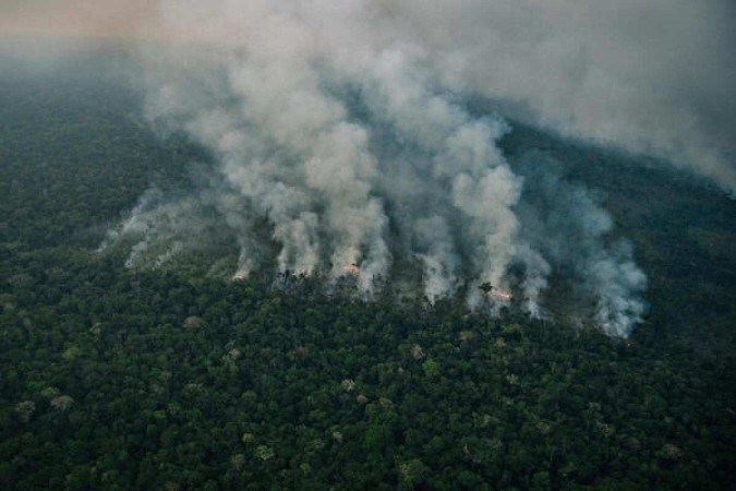 A fiscalização de queimadas passou a concentrar mais esforços na Amazônia e nas áreas com mais focos de incêndio pelo país