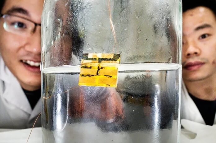 Cientistas suecos criam método inédito para reciclagem limpa de painéis solares – e ele usa apenas água!