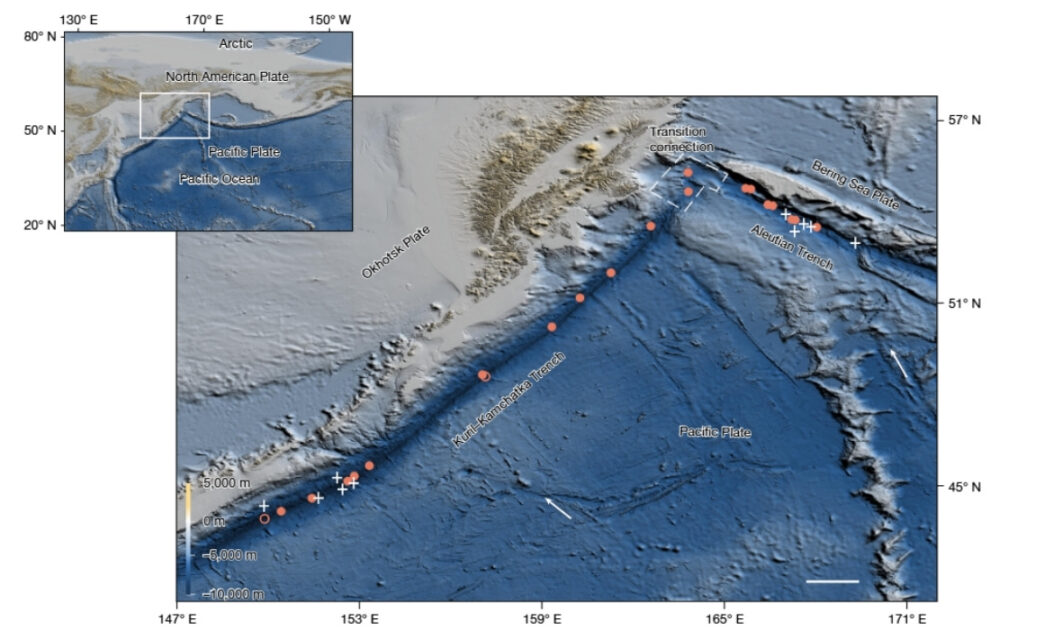 Imagem do mapa que mostra a região das  fossas abissais do Oceano Pacífico onde o estudo foi realizado. 