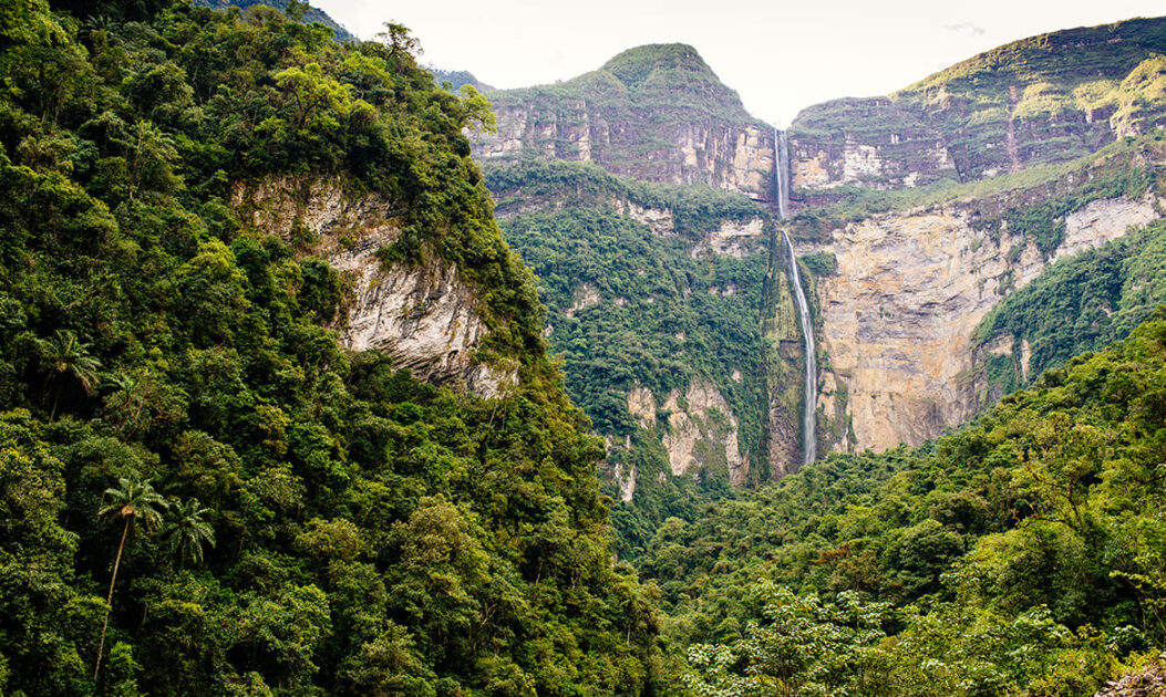 Cachoeira Gocta, localizada na província de Bongara, a 770 km de Lima. Peru anunciou uma nova área protegida em julho de 2025. 