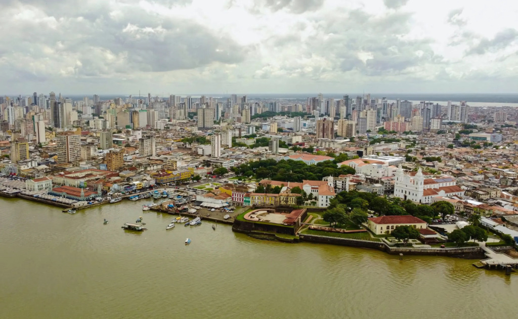Foto aérea da cidade de Belém (PA). Apesar de pressão internacional. governo decide manter a cidade como sede da COP30.