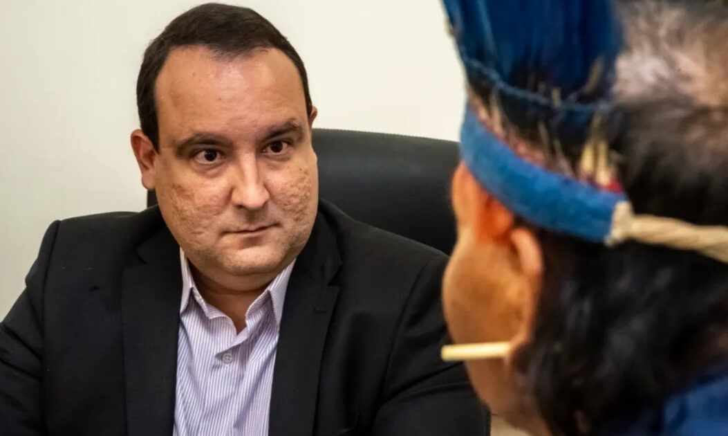 Ex-presidente da Funai sob Bolsonaro é condenado a 10 anos por perseguição a indígenas 1 Ex-presidente da Funai, Marcelo Xavier.