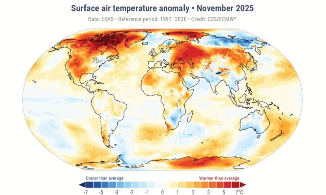 Mapa mundial com áreas em vermelho e laranja indicando anomalias de calor do possível segundo ano mais quente.