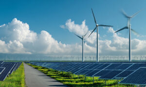 Turbina eólica e painéis solares integrados a sistemas de baterias para armazenamento de energia renovável no Brasil.