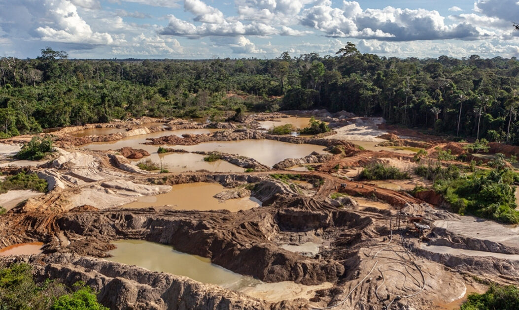 Terra Indígena Tenharim do Igarapé Preto impactada pela mineração em terras indígenas na Amazônia